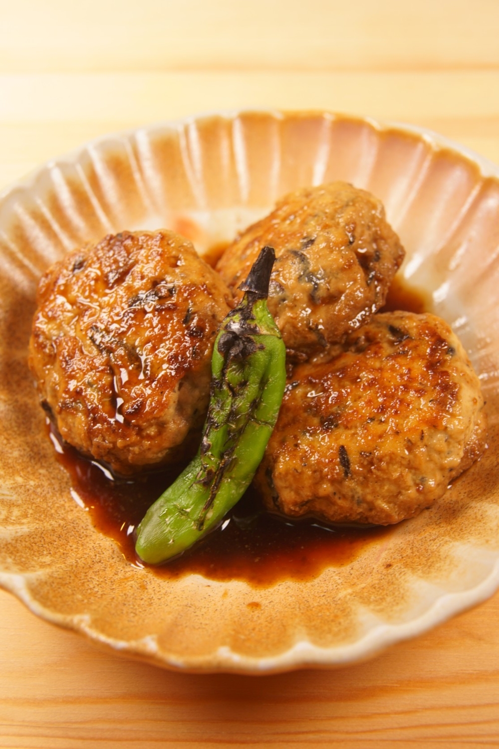 鶏とひじきと大豆入り和風豆腐ハンバーグの画像