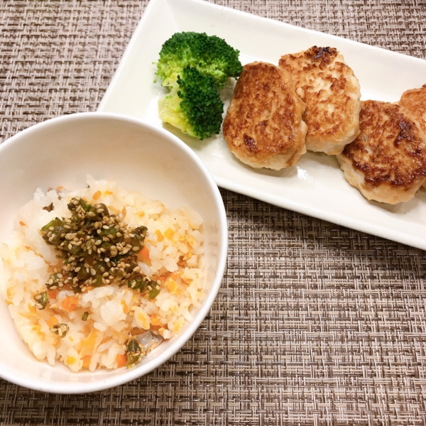 【離乳食取り分け】鶏と豆腐のフワフワつくねの画像